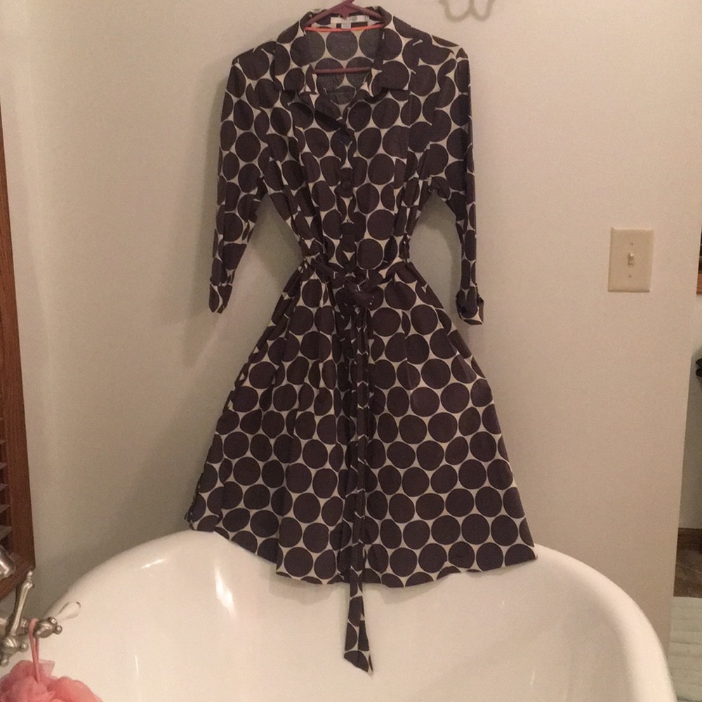 Boden button up dress.